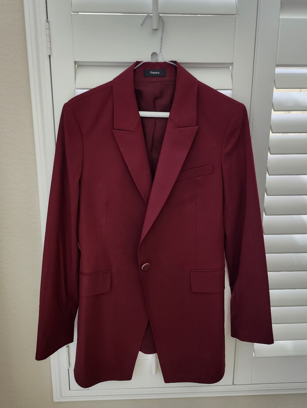 Theory Women's Deep Burgundy Blazer